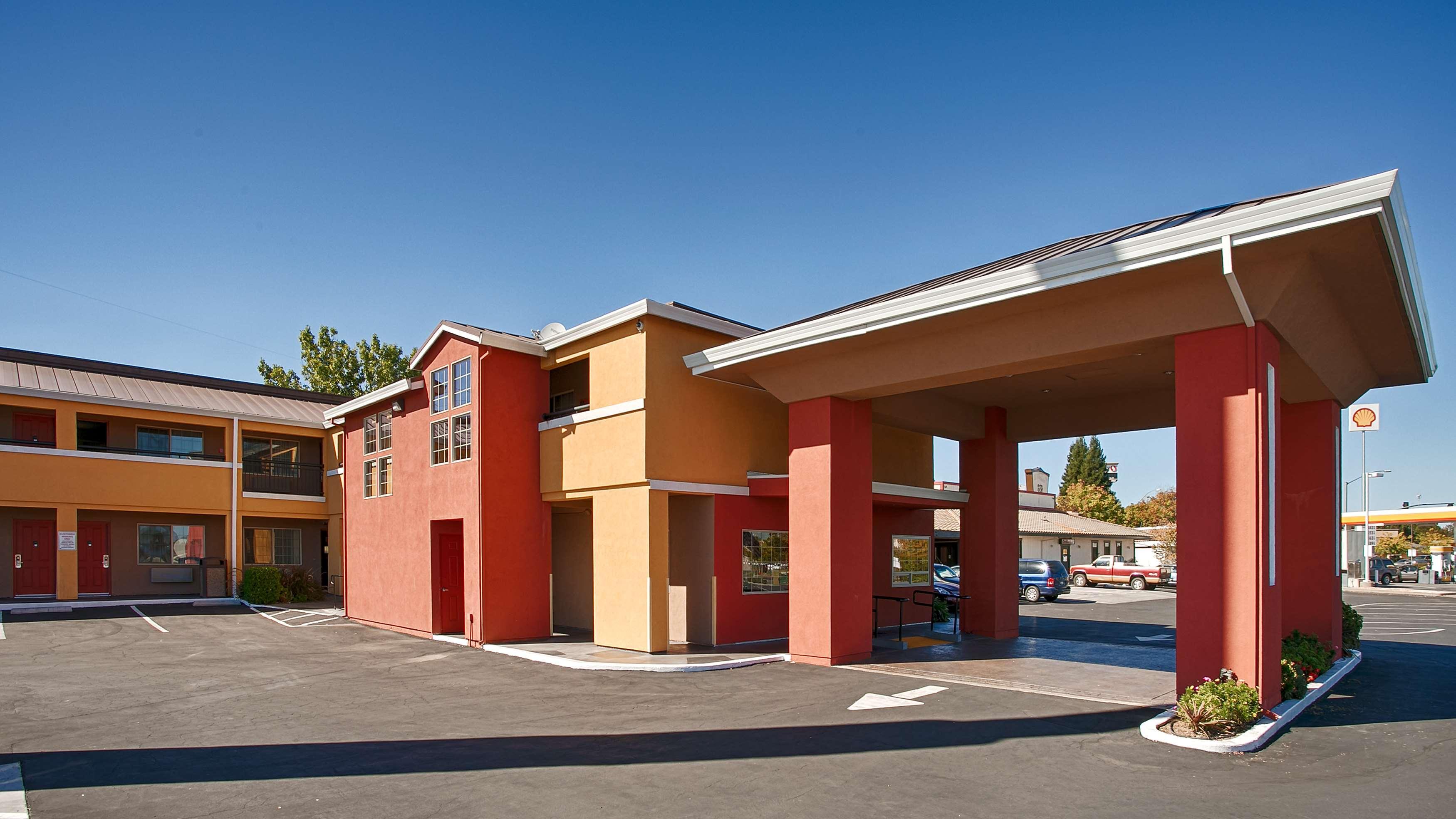 Best Western Inn 3*