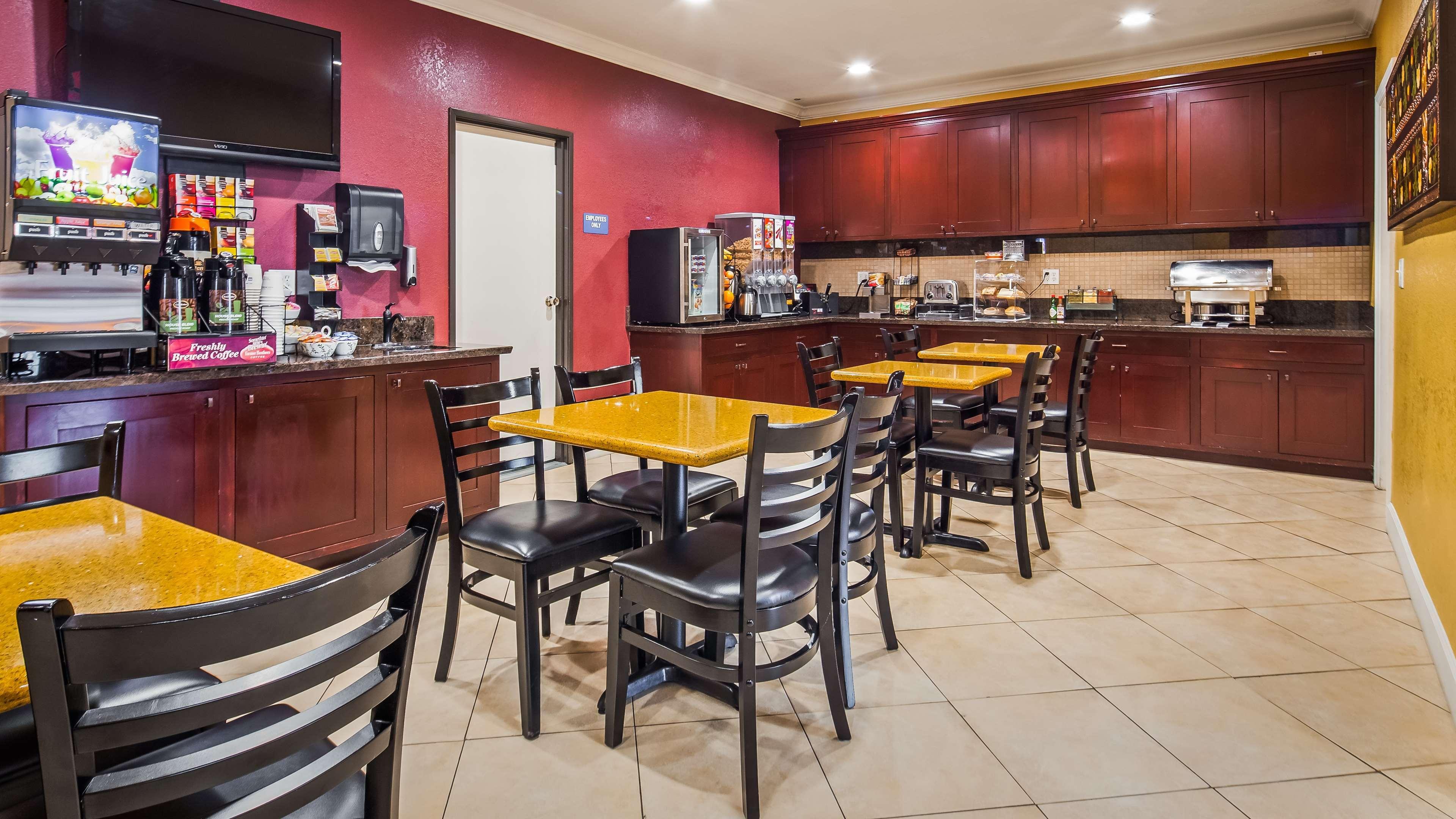 Best Western Inn 3*
